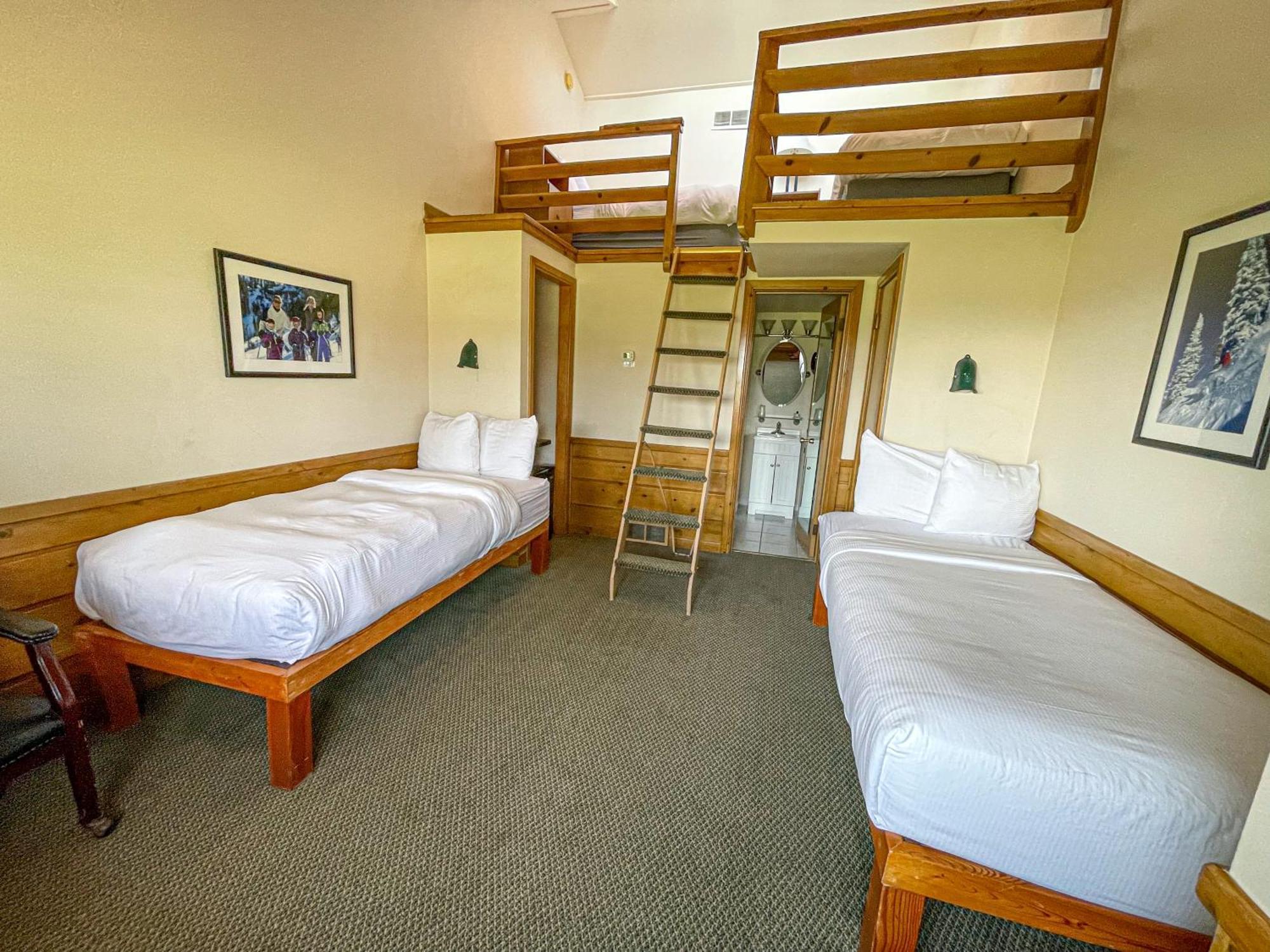 Otsego Resort Gaylord Extérieur photo